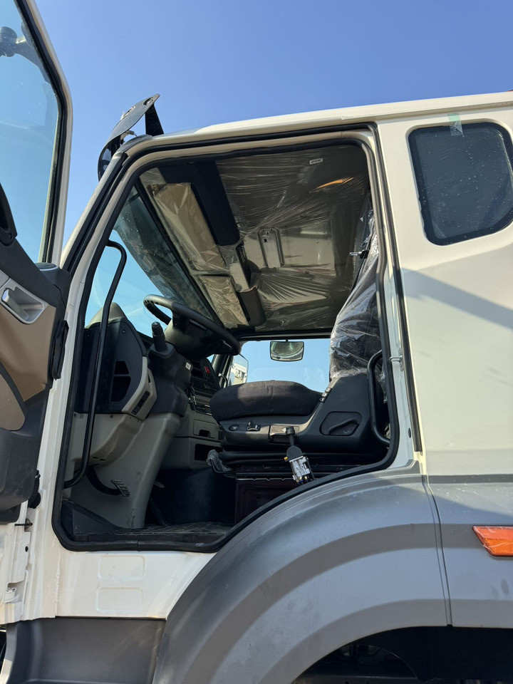 SINOTRUK HOWO NX400 6X4 - Tipper: picture 5 SINOTRUK HOWO NX400 6X4 - Tipper: picture 5