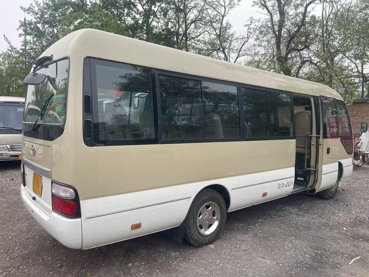 TOYOTA Coaster - City bus: picture 4 TOYOTA Coaster - City bus: picture 4
