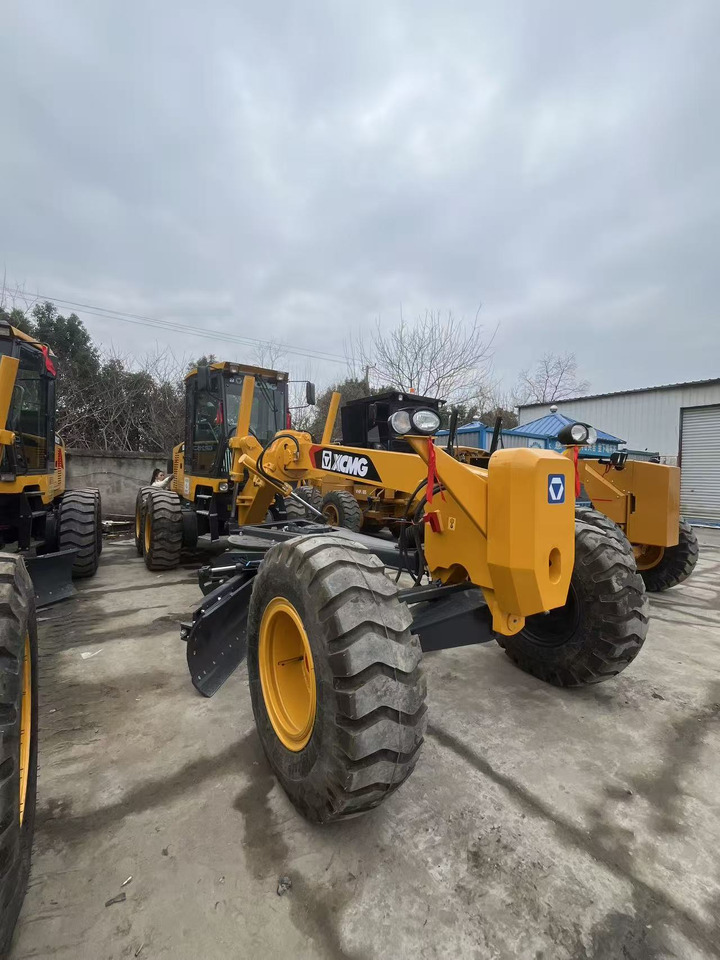 XCMG GR2153 - Grader: picture 5 XCMG GR2153 - Grader: picture 5