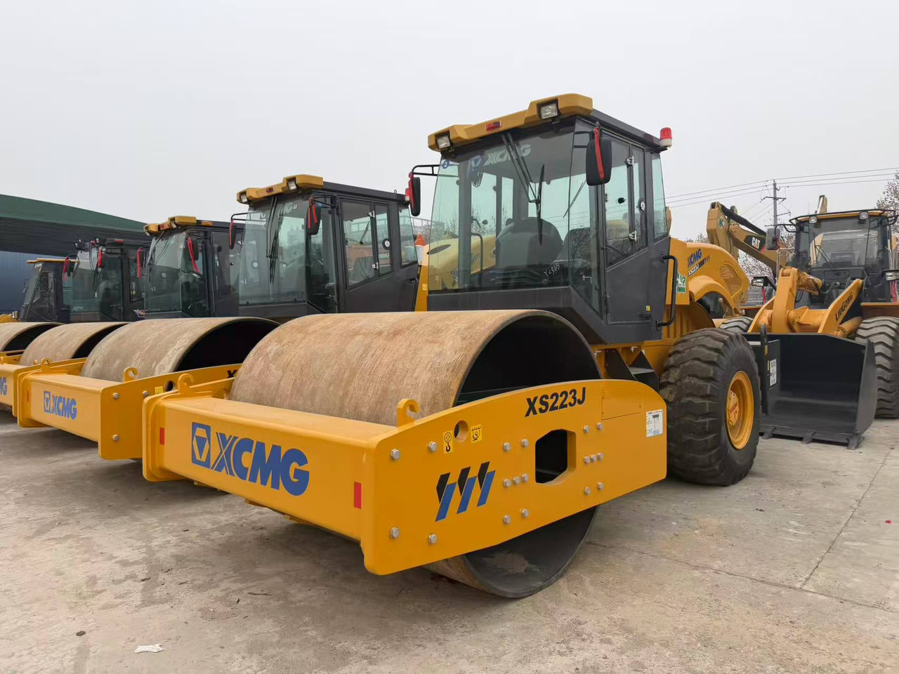 XCMG XS223J Roller Click Here for Discount - Roller: picture 4 XCMG XS223J Roller Click Here for Discount - Roller: picture 4