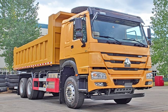 Sinotruk Howo 6x4 Tipper Truck for Sale in Guyana - Tipper: picture 4 Sinotruk Howo 6x4 Tipper Truck for Sale in Guyana - Tipper: picture 4
