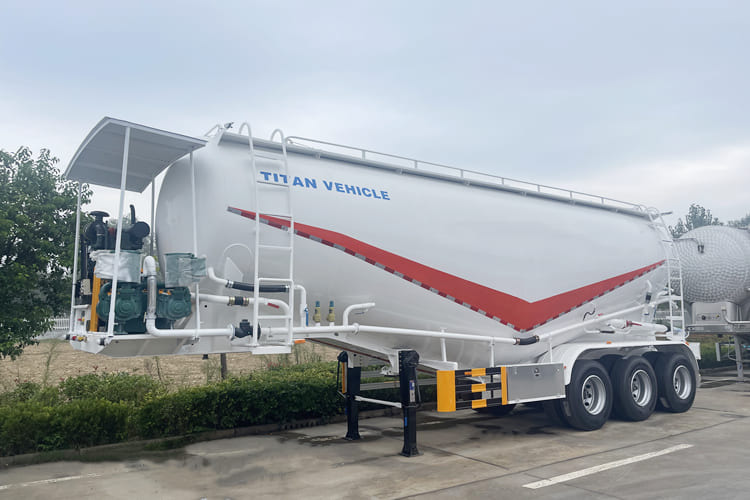 TITAN Cement Bulker Truck for Sale in Zambia - Tank semi-trailer: picture 1 TITAN Cement Bulker Truck for Sale in Zambia - Tank semi-trailer: picture 1