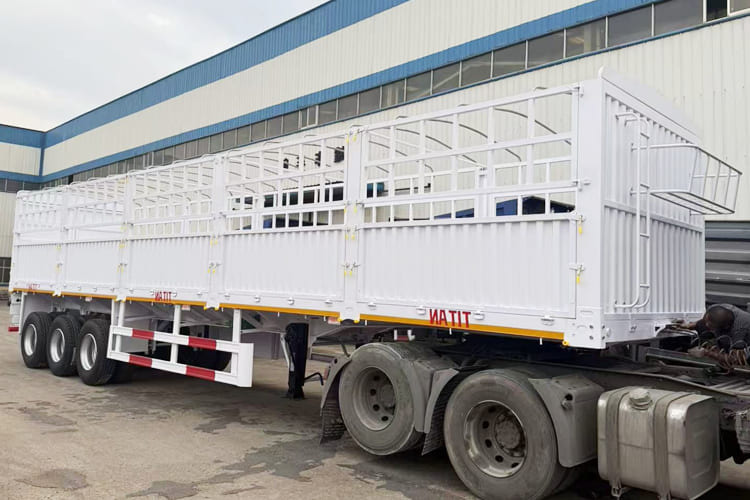 TITAN Livestock Fence Semi Trailer for Sale in Malawi - Livestock semi-trailer: picture 2 TITAN Livestock Fence Semi Trailer for Sale in Malawi - Livestock semi-trailer: picture 2