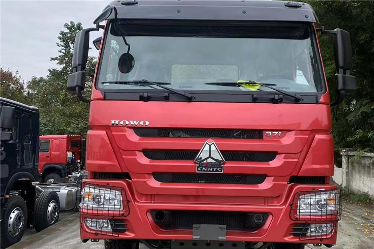 SINOTRUK Howo 371hp Truck Head for Sale In Tanzania - Tractor unit: picture 4 SINOTRUK Howo 371hp Truck Head for Sale In Tanzania - Tractor unit: picture 4