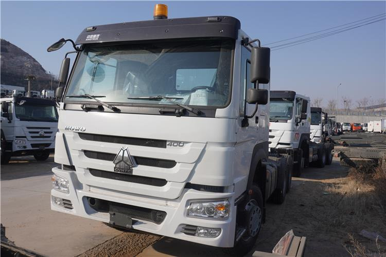 SINOTRUK Howo Truck Head Price 400HP for Sale In Guinea - Tractor unit: picture 2 SINOTRUK Howo Truck Head Price 400HP for Sale In Guinea - Tractor unit: picture 2