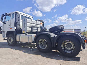 SINOTRUK Sinotruck for sale for Sale in Malawi - Tractor unit: picture 3 SINOTRUK Sinotruck for sale for Sale in Malawi - Tractor unit: picture 3