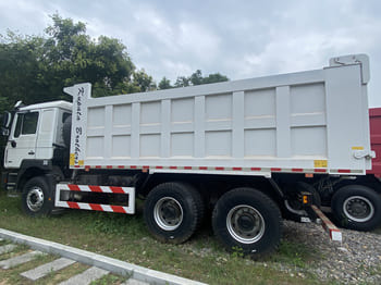 SHACMAN Shacman Tipper Truck F3000 for Sale in Nigeria - Truck: picture 1 SHACMAN Shacman Tipper Truck F3000 for Sale in Nigeria - Truck: picture 1