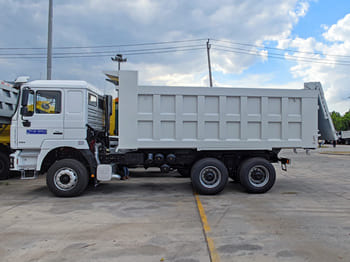 SHACMAN Shacman Truck F3000 for Sale in Ghana - Truck: picture 3 SHACMAN Shacman Truck F3000 for Sale in Ghana - Truck: picture 3
