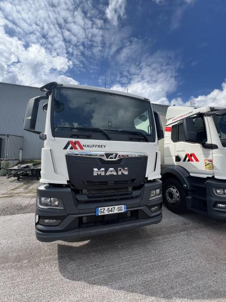 MAN TGS 26.440 - Box truck: picture 2 MAN TGS 26.440 - Box truck: picture 2