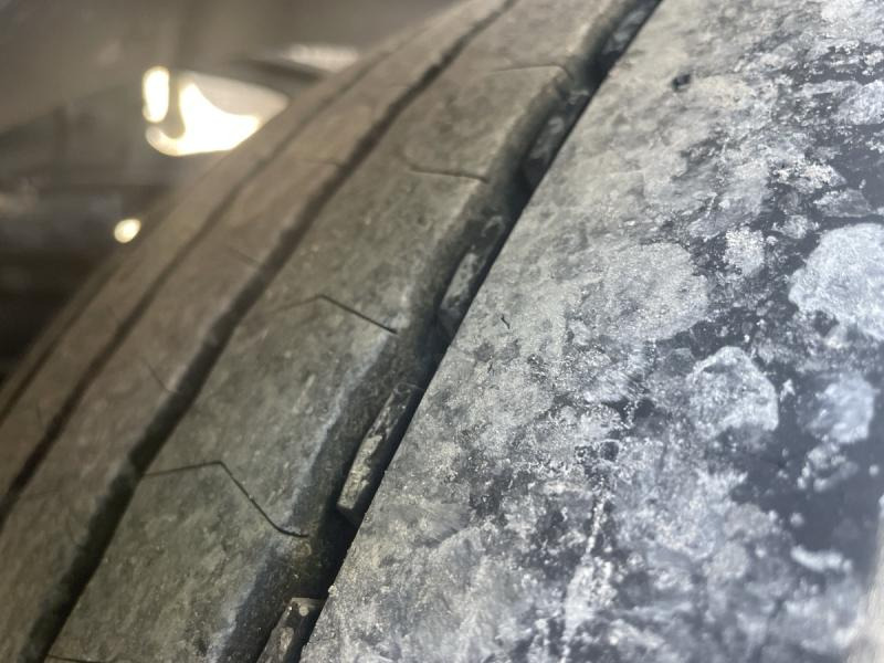 MAN TGS 35.480 - Curtainsider truck: picture 3 MAN TGS 35.480 - Curtainsider truck: picture 3