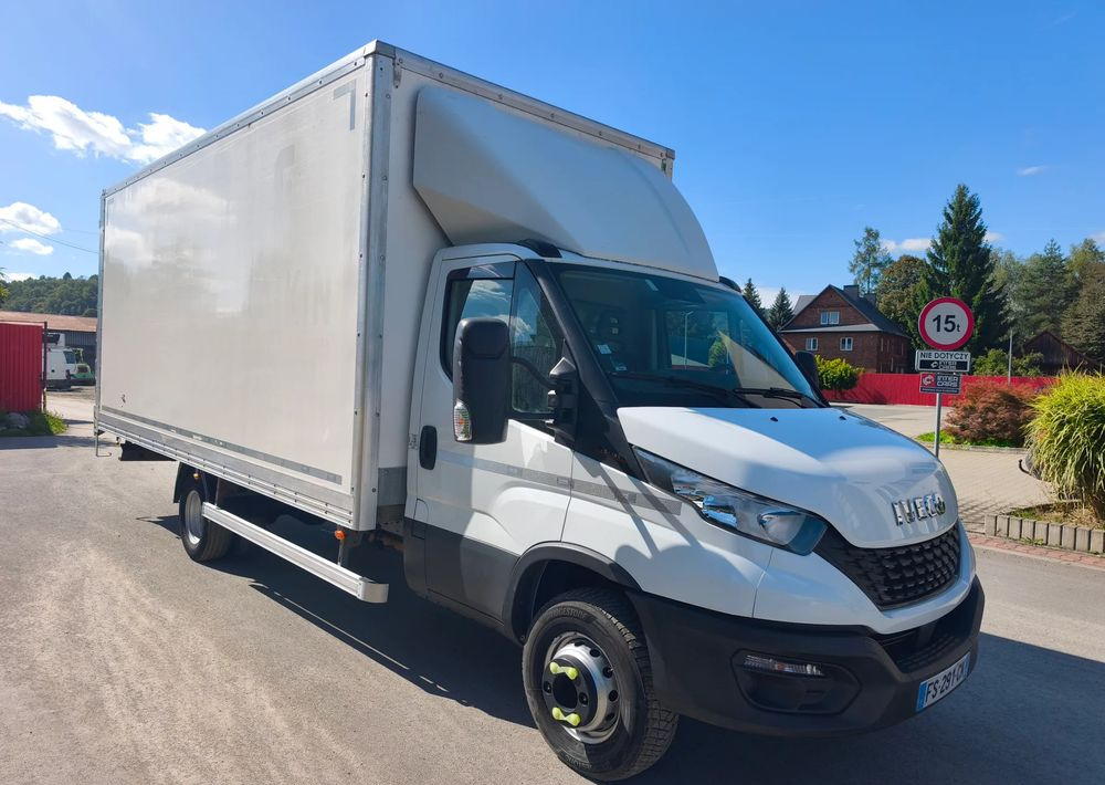 Iveco DAILY 70C18 KONTENER 5,5M obsługa silnika nowy rozrząd - Box van: picture 2 Iveco DAILY 70C18 KONTENER 5,5M obsługa silnika nowy rozrząd - Box van: picture 2