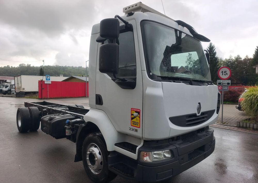 Renault Midlum 220.14 220.16 rama do zabudowy poduszka - Cab chassis truck: picture 2 Renault Midlum 220.14 220.16 rama do zabudowy poduszka - Cab chassis truck: picture 2