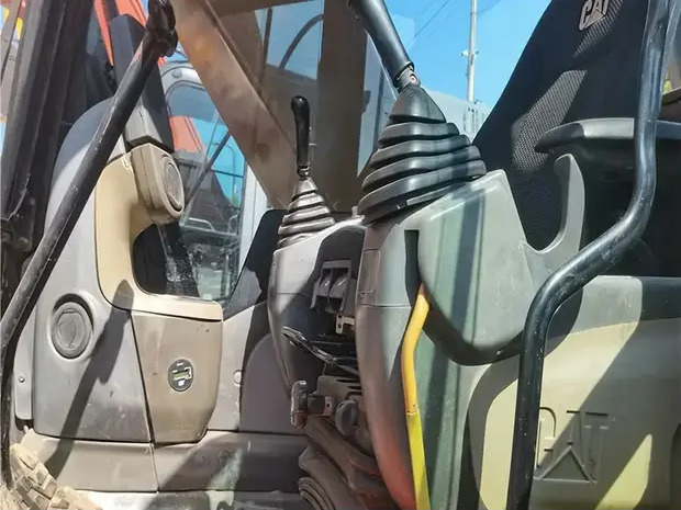 2022 Caterpillar 325 - Crawler excavator: picture 3 2022 Caterpillar 325 - Crawler excavator: picture 3