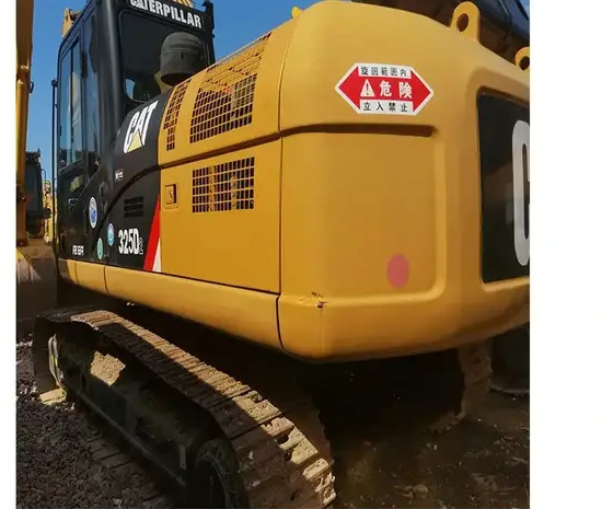 2022 Caterpillar 325 - Crawler excavator: picture 4 2022 Caterpillar 325 - Crawler excavator: picture 4