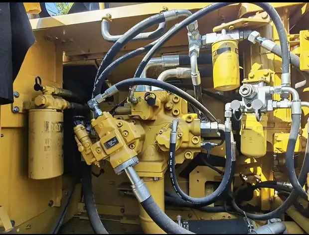 2023 Caterpillar 330D - Crawler excavator: picture 3 2023 Caterpillar 330D - Crawler excavator: picture 3