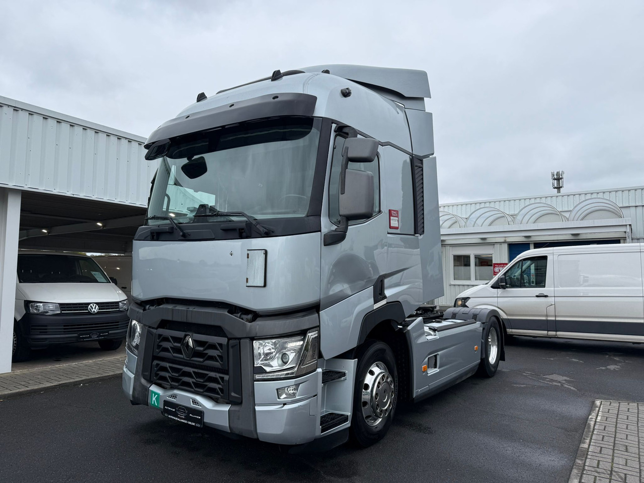 RENAULT T - Tractor unit: picture 1 RENAULT T - Tractor unit: picture 1