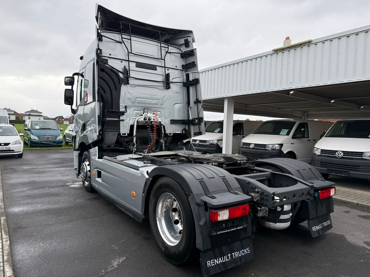 RENAULT T - Tractor unit: picture 5 RENAULT T - Tractor unit: picture 5