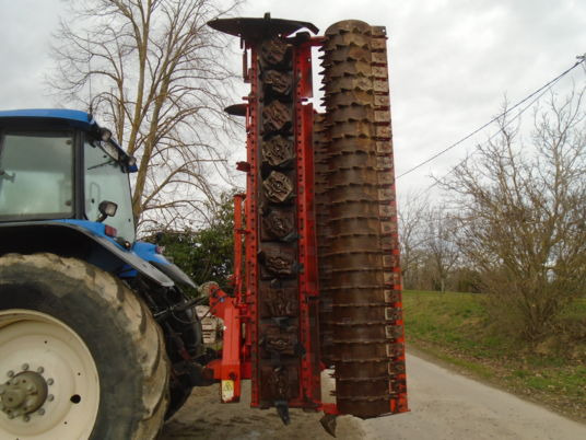 Kuhn HR 6004 DR - Power harrow: picture 4 Kuhn HR 6004 DR - Power harrow: picture 4