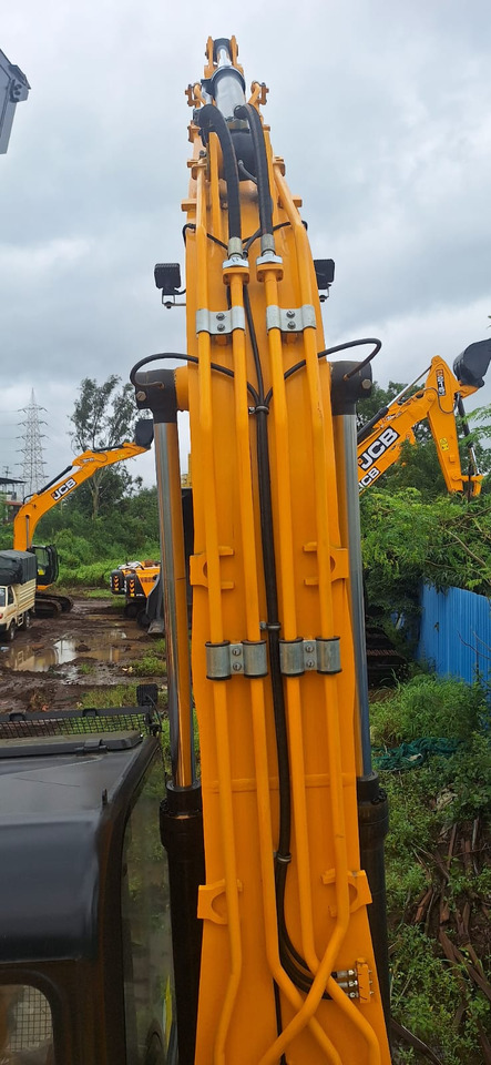 JCB JS 205 - Construction machinery: picture 2 JCB JS 205 - Construction machinery: picture 2