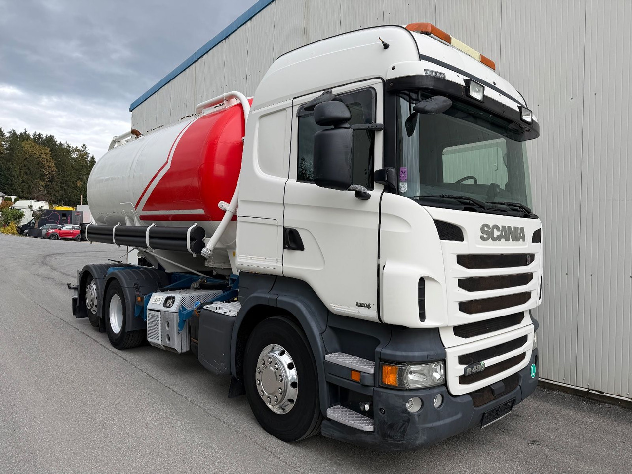 Scania R 480 Opticruise Highline Retarder PTO Standklim - Vacuum truck: picture 2 Scania R 480 Opticruise Highline Retarder PTO Standklim - Vacuum truck: picture 2