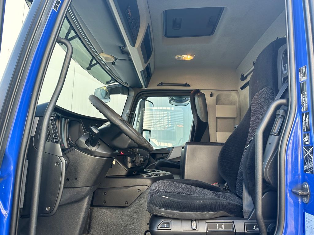 Mercedes-Benz Antos 1836 Mercedes-Benz Antos 1836 - Tractor unit: picture 5 Mercedes-Benz Antos 1836 Mercedes-Benz Antos 1836 - Tractor unit: picture 5