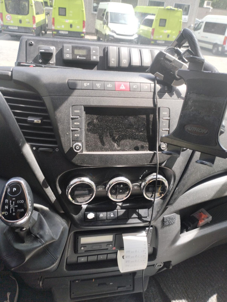 Bus IVECO DAILY 50C17 | MANY PIECES: picture 13