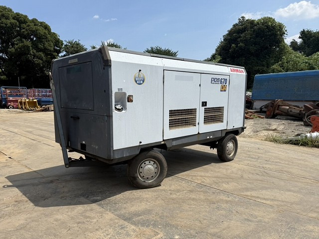 AIRMAN PDS670SD-4C5 - Air compressor: picture 5 AIRMAN PDS670SD-4C5 - Air compressor: picture 5