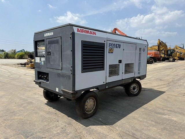 AIRMAN PDS670SD-4C5 - Air compressor: picture 1 AIRMAN PDS670SD-4C5 - Air compressor: picture 1