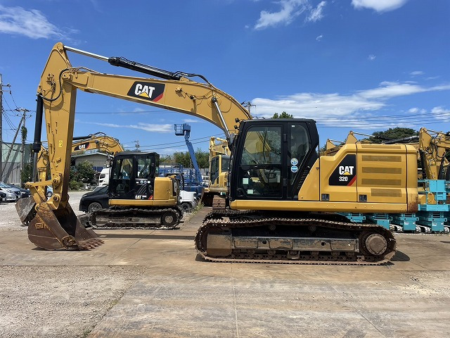 CAT 320-07A - Crawler excavator: picture 2 CAT 320-07A - Crawler excavator: picture 2