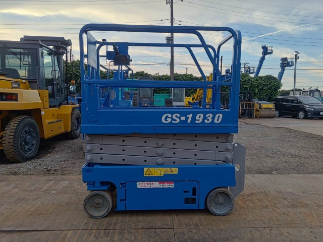 GENIE GS-1930 - Scissor lift: picture 2 GENIE GS-1930 - Scissor lift: picture 2