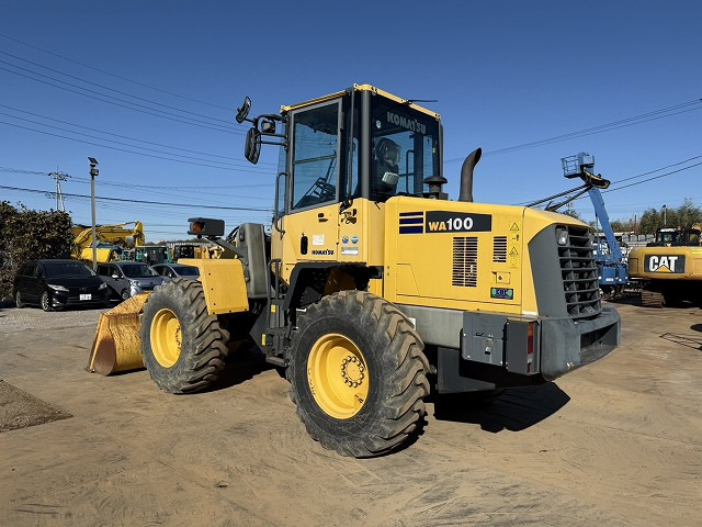 KOMATSU WA100-6 - Wheel loader: picture 3 KOMATSU WA100-6 - Wheel loader: picture 3