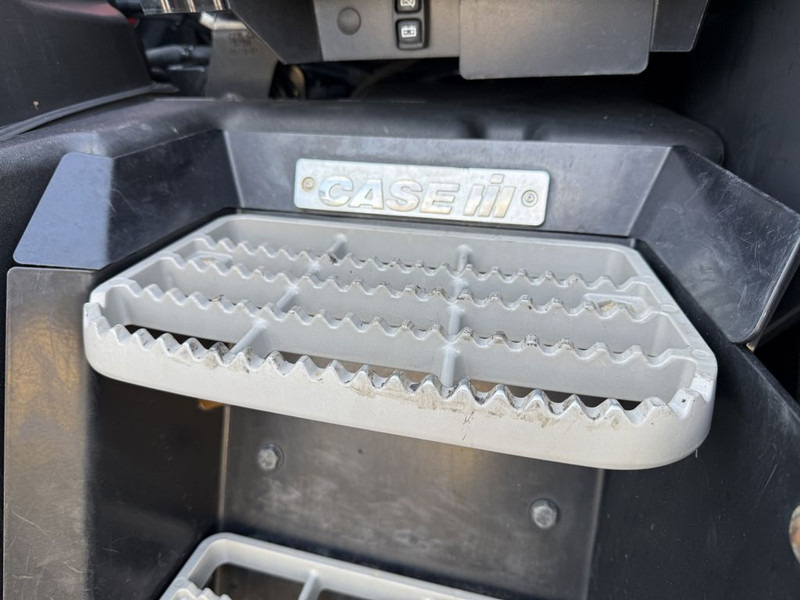 Farm tractor Case IH Puma 240 CVX GPS RTK: picture 18 Farm tractor Case IH Puma 240 CVX GPS RTK: picture 18