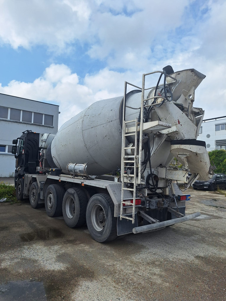 RENAULT C520 10x4 Betonmischer Liebherr  10 m3 - Concrete mixer truck: picture 2 RENAULT C520 10x4 Betonmischer Liebherr  10 m3 - Concrete mixer truck: picture 2