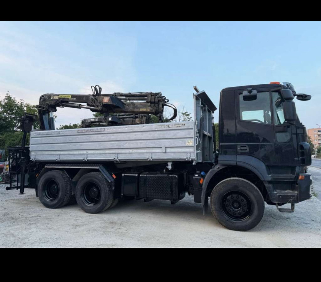 IVECO Trakker/ KPEC1/2A4 - Crane truck: picture 5 IVECO Trakker/ KPEC1/2A4 - Crane truck: picture 5