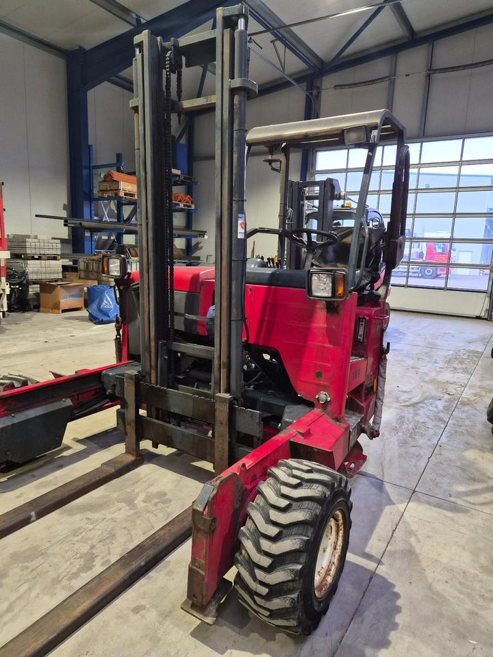 Moffett M5-20.3 + Bj. 2014 + 3,66mtr. Masthöhe + gr. Reifen - Truck mounted forklift: picture 3 Moffett M5-20.3 + Bj. 2014 + 3,66mtr. Masthöhe + gr. Reifen - Truck mounted forklift: picture 3