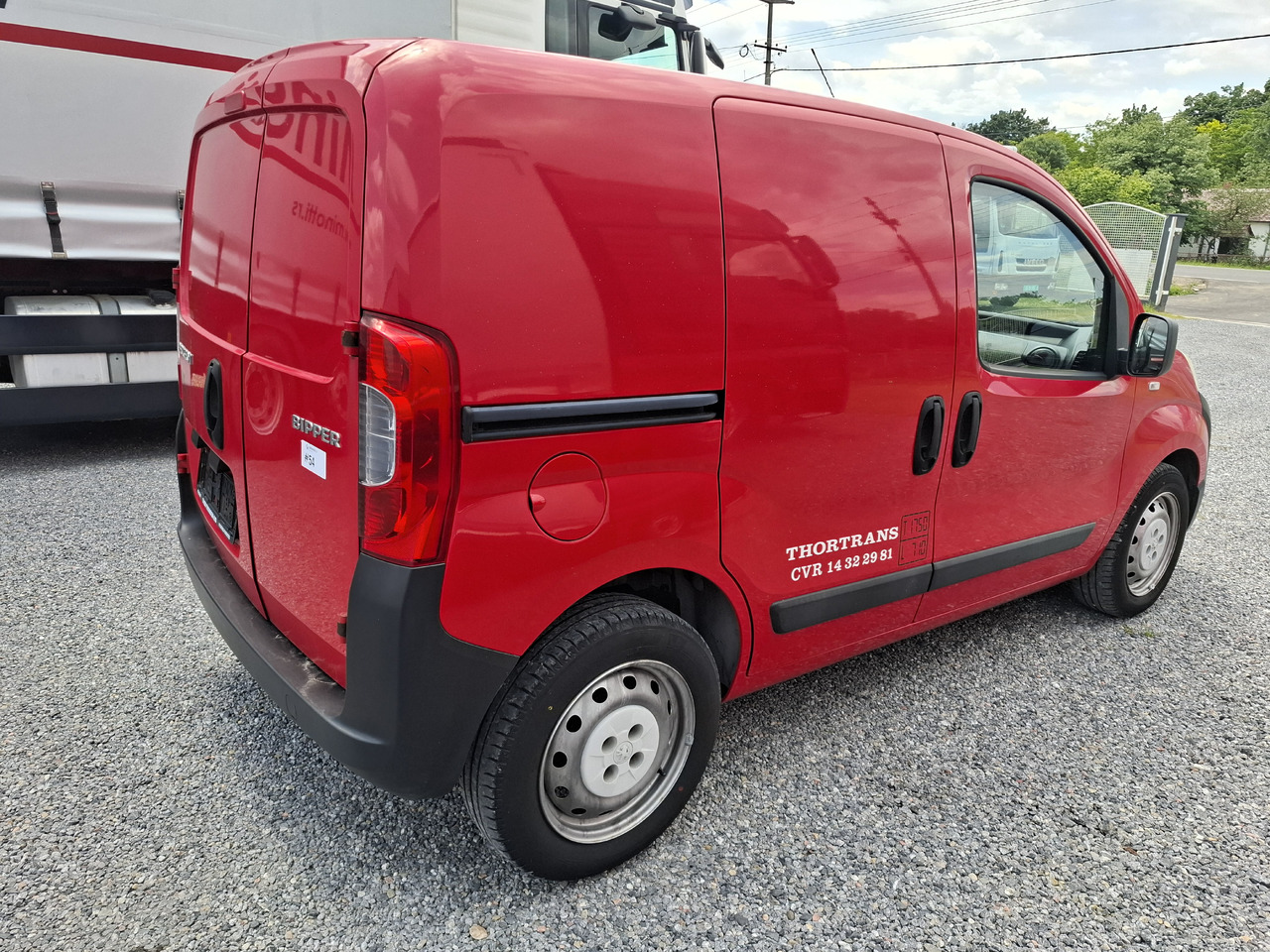 PEUGEOT Peugeot Bipper 1.3 HDI - Commercial vehicle: picture 4 PEUGEOT Peugeot Bipper 1.3 HDI - Commercial vehicle: picture 4