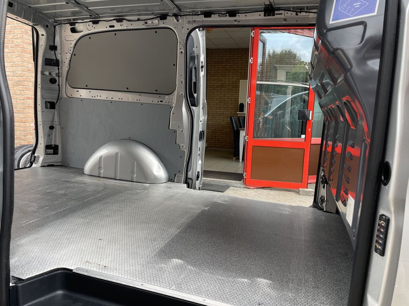 Small van Mercedes-Benz Vito 114 CDI 136pk E6 Automaat Lang Lease €381 p/m, Airco, Navi+Camera, PDC V+A, 18 inch LMV, 2 schuifdeuren, Onderhoudshistorie aanwezig: picture 18