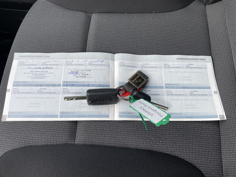 Small van Peugeot Partner 1.6 BlueHDi E6 BPM Vrij! Lease €167 p/m, Airco, Cruise controle, onderhoudshistorie aanwezig: picture 9 Small van Peugeot Partner 1.6 BlueHDi E6 BPM Vrij! Lease €167 p/m, Airco, Cruise controle, onderhoudshistorie aanwezig: picture 9