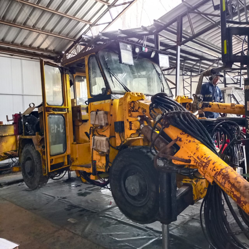 Mining machinery EPIROC BOOMER 282S: picture 13