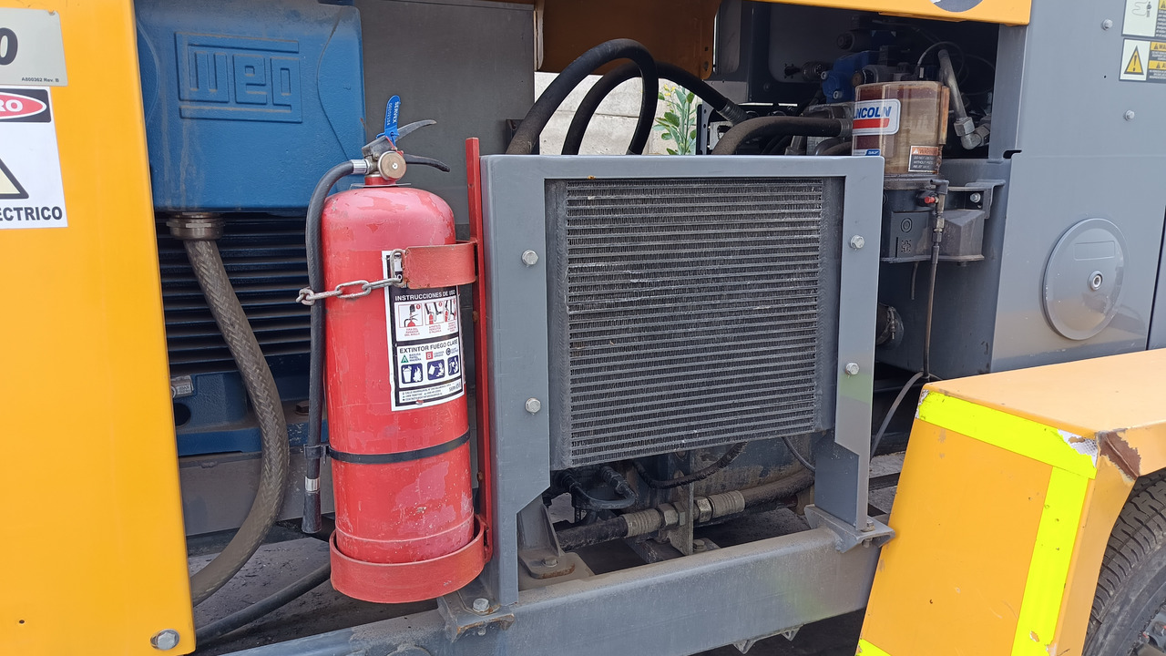 PUTZMEISTER TK40 - Concrete pump truck: picture 2 PUTZMEISTER TK40 - Concrete pump truck: picture 2