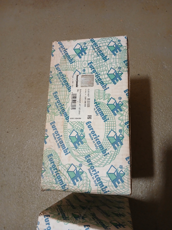 Euroricambi synchronizerkit ZF 112,130,160,190 - Gearbox and parts: picture 1 Euroricambi synchronizerkit ZF 112,130,160,190 - Gearbox and parts: picture 1