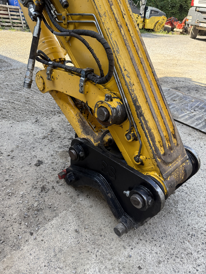 KOMATSU PC290LC-11 - Construction machinery: picture 5 KOMATSU PC290LC-11 - Construction machinery: picture 5