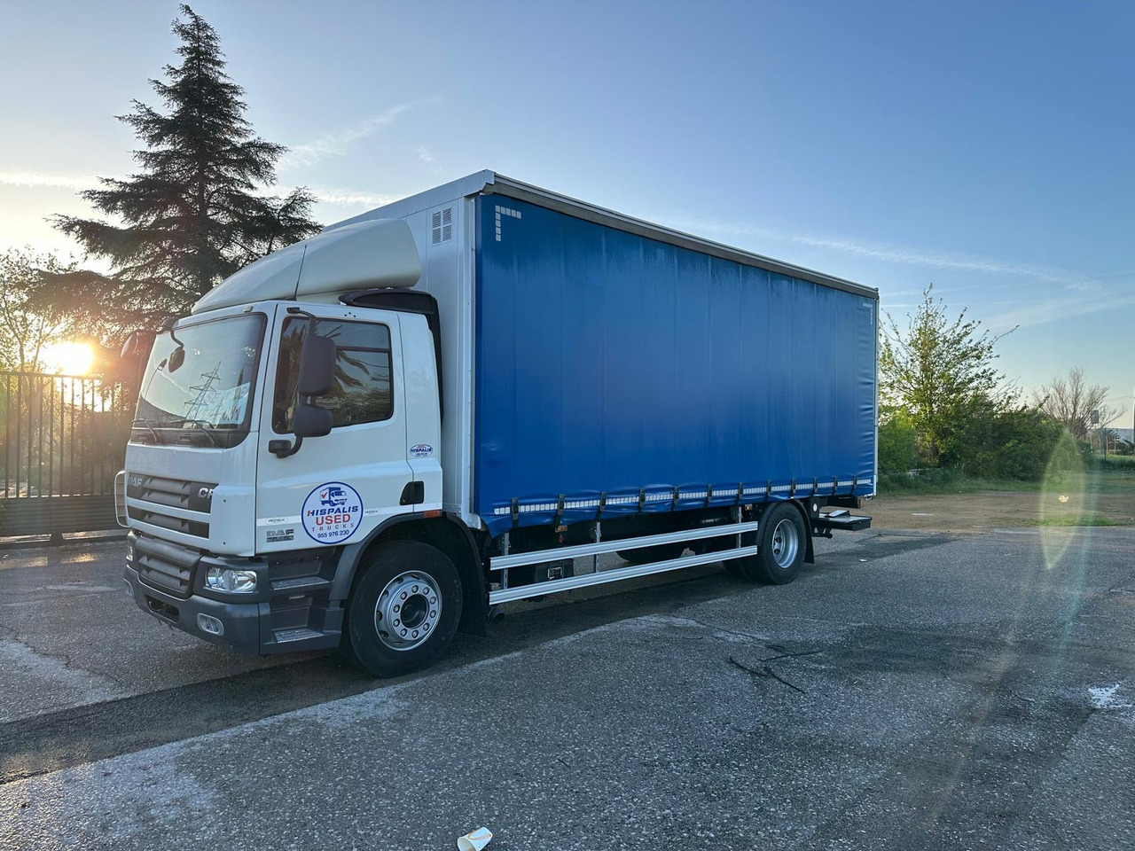 DAF CF 75.310 - Curtainsider truck: picture 5 DAF CF 75.310 - Curtainsider truck: picture 5
