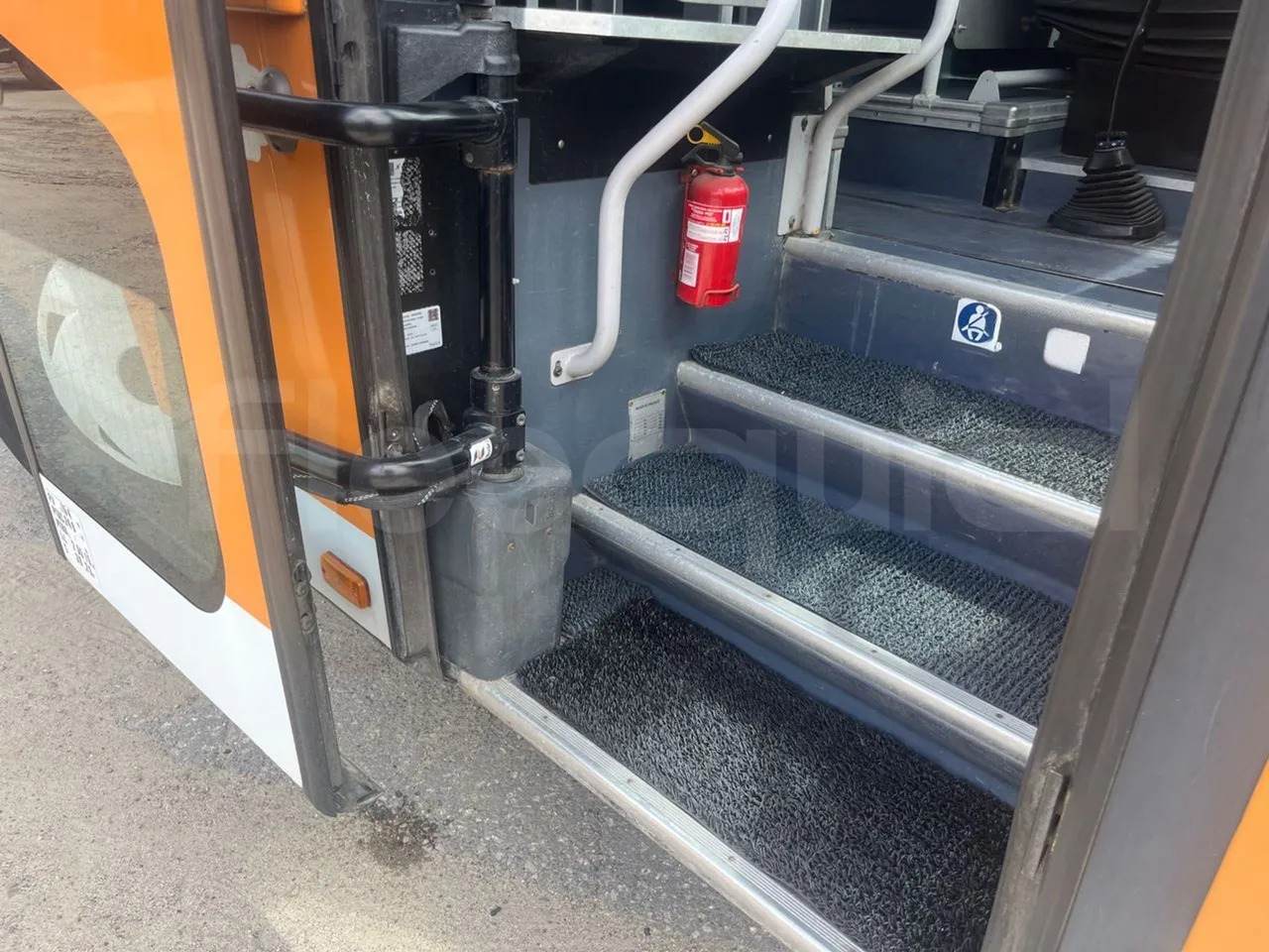 Suburban bus Irisbus Ares: picture 11
