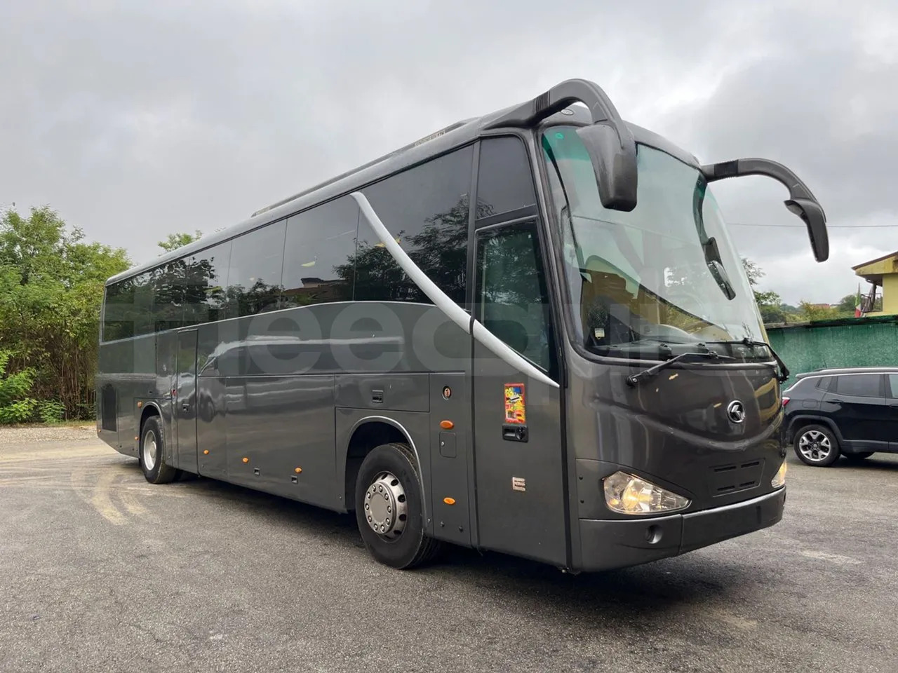 King Long XMQ6127 - Coach: picture 1 King Long XMQ6127 - Coach: picture 1