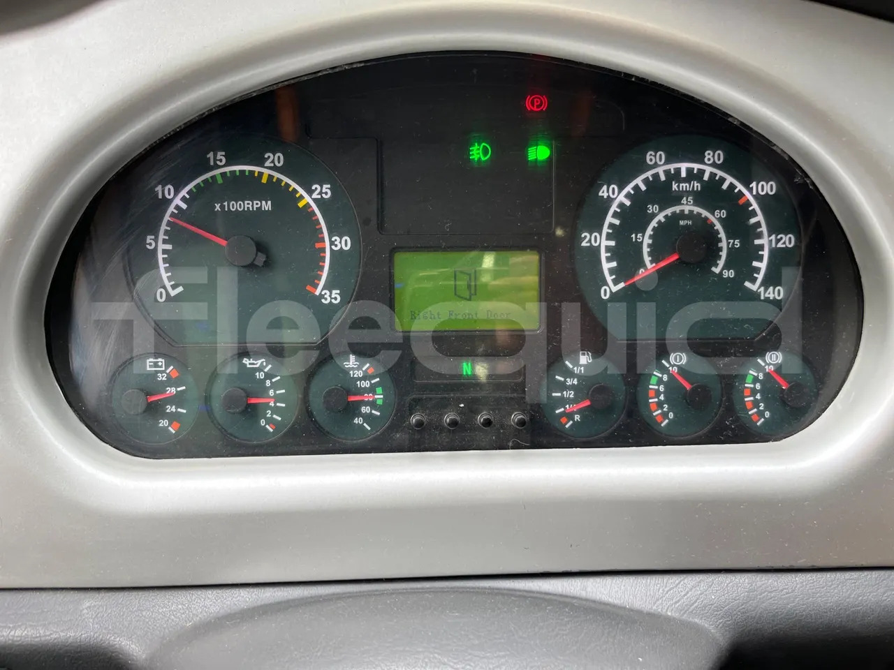 King Long XMQ6800 - School bus: picture 3 King Long XMQ6800 - School bus: picture 3