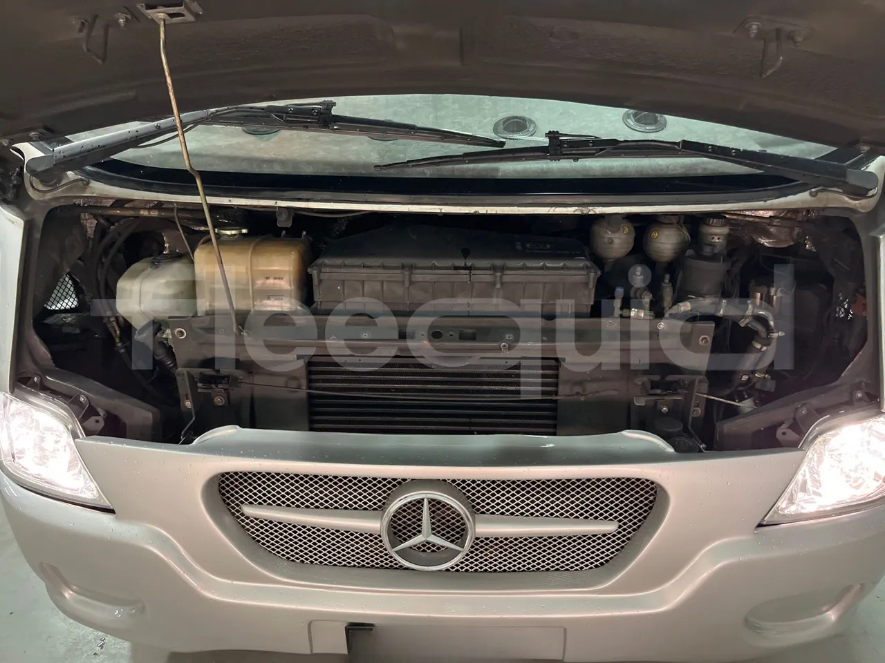 Coach Mercedes-Benz MB 818 S: picture 16