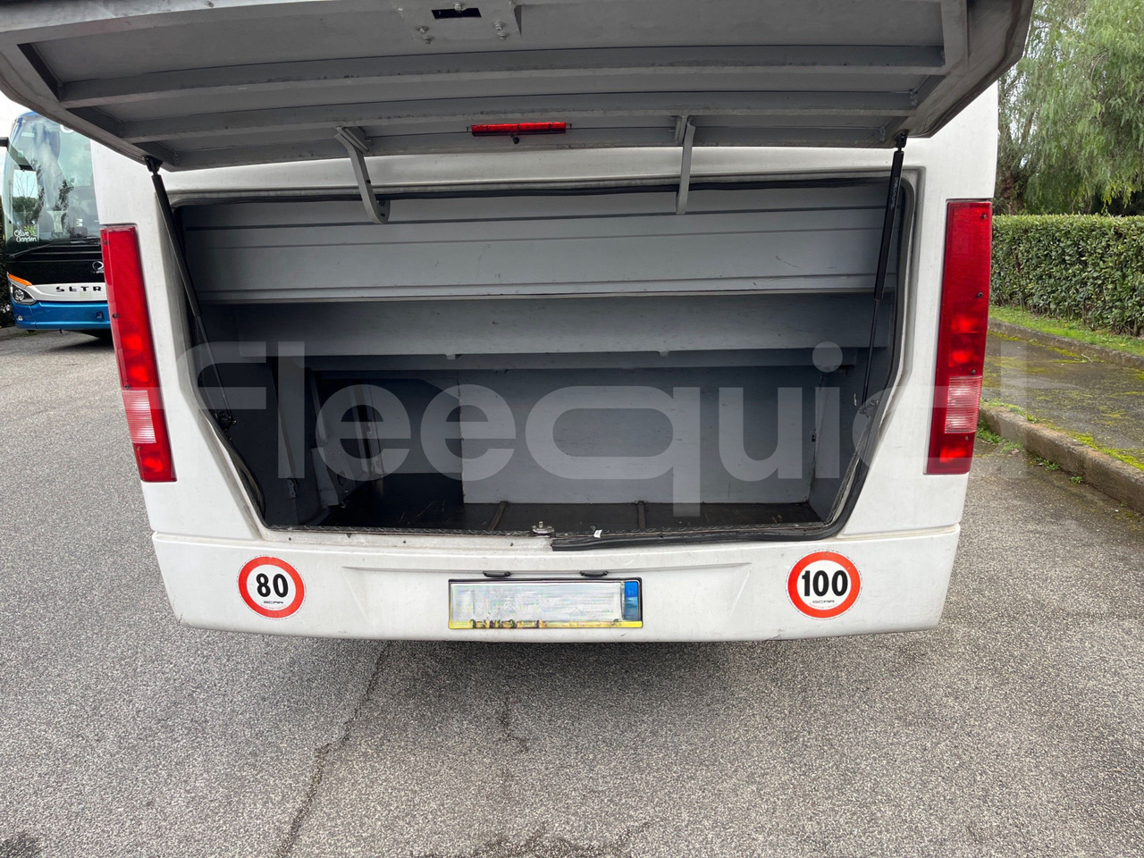 Coach Mercedes-Benz Vario: picture 7