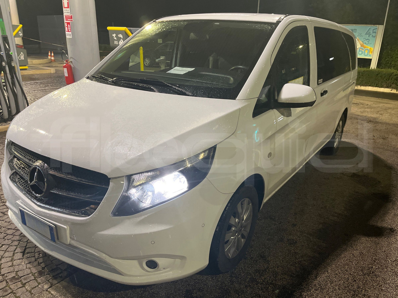 Mercedes-Benz Vito Tourer - Coach: picture 4 Mercedes-Benz Vito Tourer - Coach: picture 4