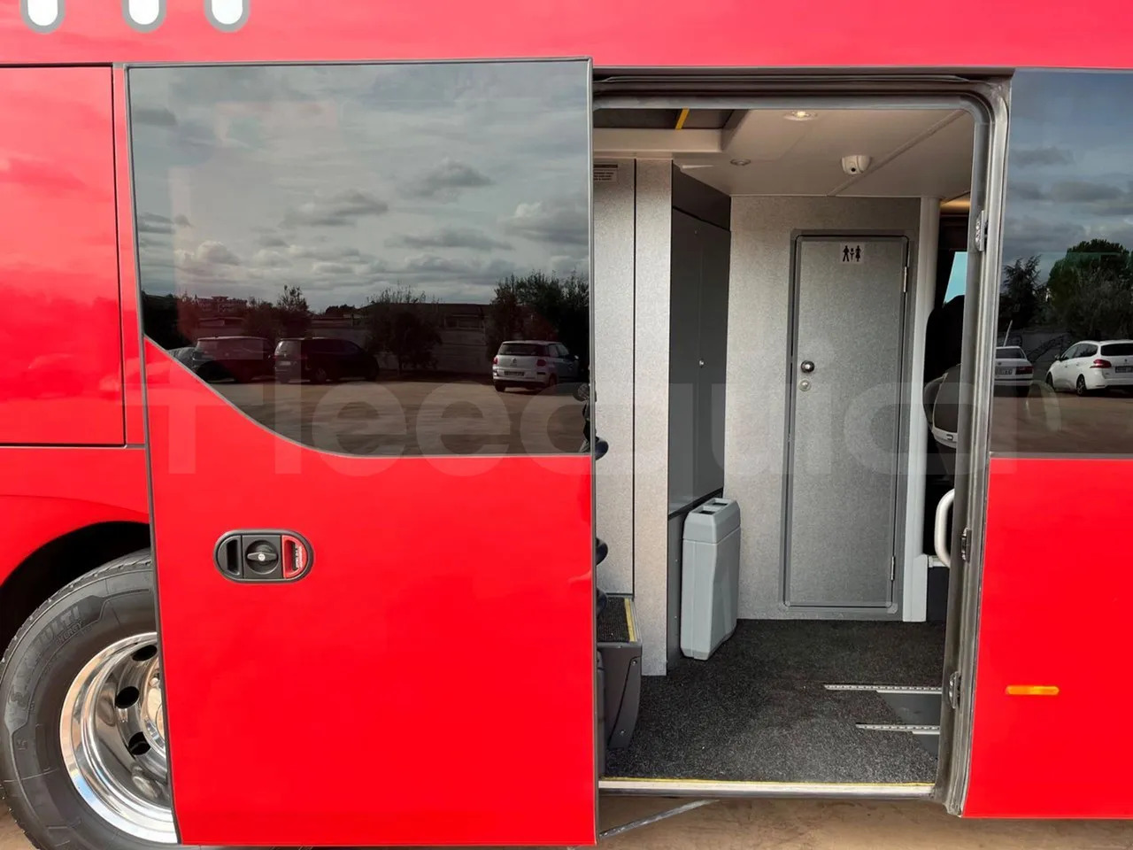 Coach Neoplan Skyliner: picture 17